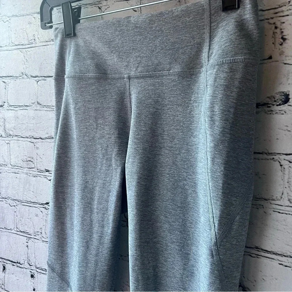 Outdoor Voices Gray Color‎ Block Leggings Size XS - Picture 4 of 6